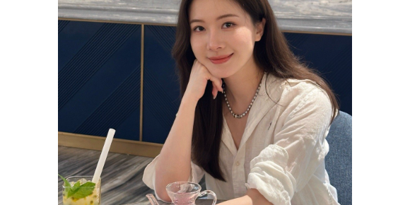 白衬衫可以拯救所有着急出门的日子～